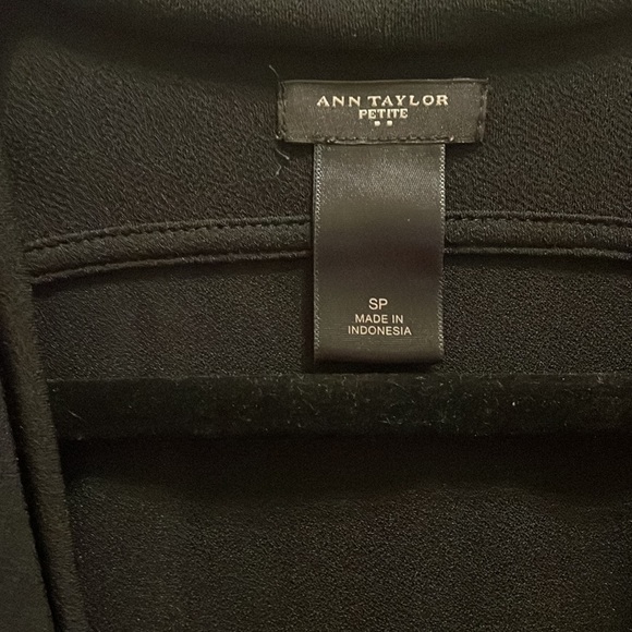 Black swag neck sleeveless Ann Taylor - Picture 5 of 5